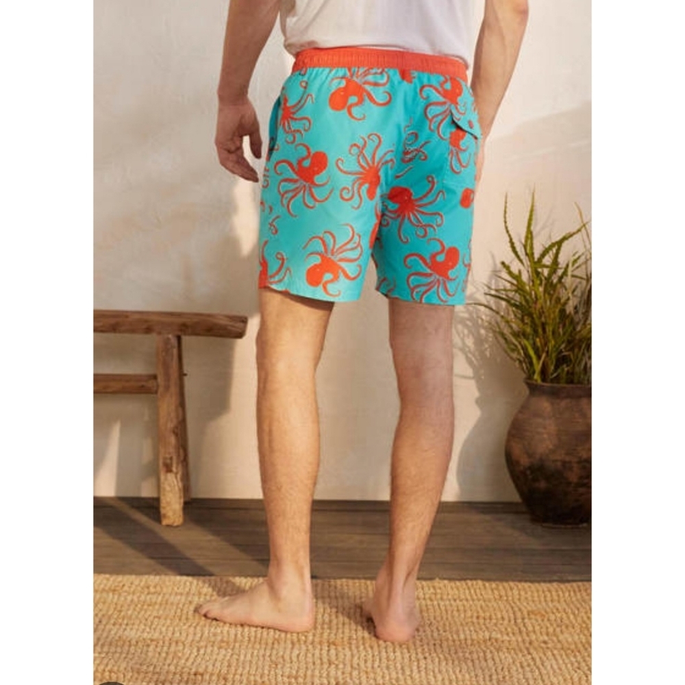 Boden | Men's Octopus Printed Swim Trunks Size Medium